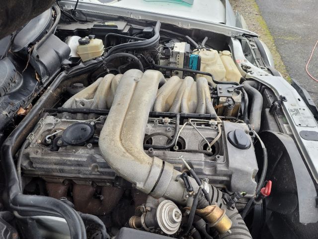 bontott MERCEDES-BENZ E-CLASS Jobb hátsó Csomagtér Burkolat (Műanyag)