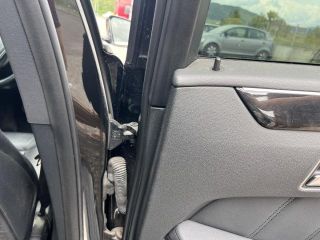 bontott MERCEDES-BENZ E-CLASS Jobb hátsó Felső Zsanér