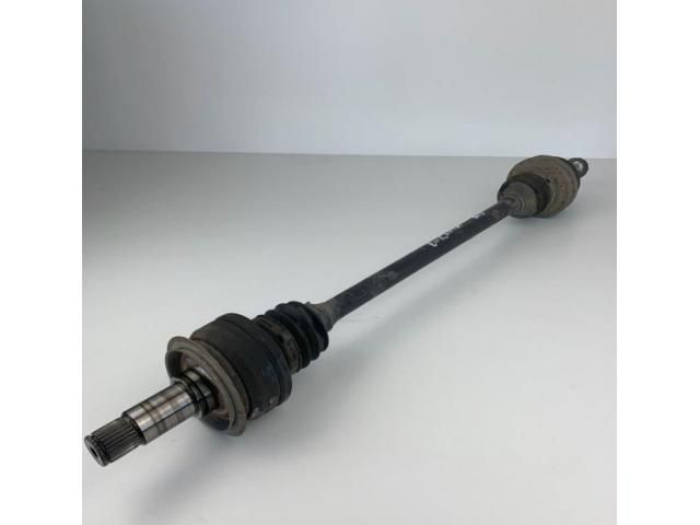 bontott MERCEDES-BENZ E-CLASS Jobb hátsó Féltengely