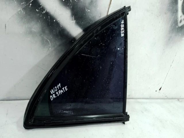 bontott MERCEDES-BENZ E-CLASS Jobb hátsó Fixüveg (Ajtóban)