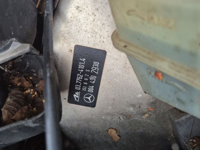 bontott MERCEDES-BENZ E-CLASS Jobb hátsó Fixüveg (Ajtóban)