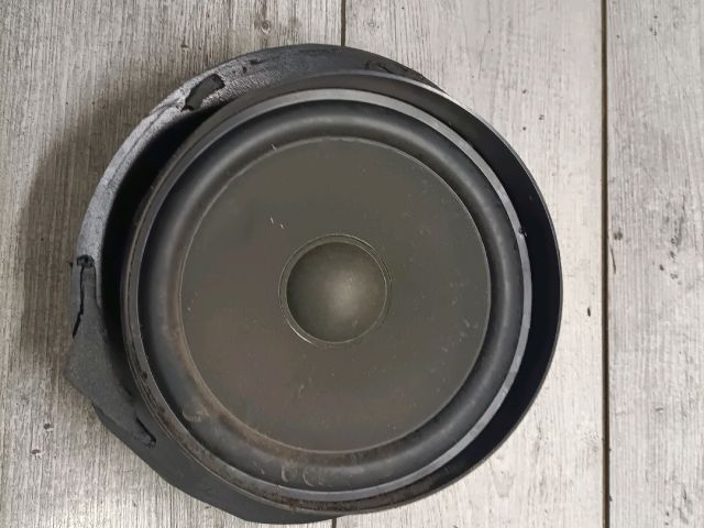 bontott MERCEDES-BENZ E-CLASS Jobb hátsó Hangszóró