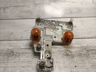 bontott MERCEDES-BENZ E-CLASS Jobb Hátsó Lámpa Foglalat