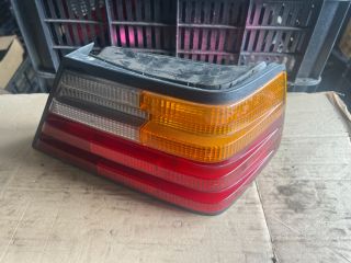 bontott MERCEDES-BENZ E-CLASS Jobb Hátsó Lámpa