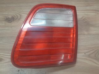 bontott MERCEDES-BENZ E-CLASS Jobb Hátsó Lámpa