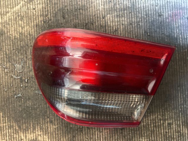 bontott MERCEDES-BENZ E-CLASS Jobb Hátsó Lámpa