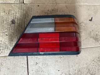 bontott MERCEDES-BENZ E-CLASS Jobb Hátsó Lámpa