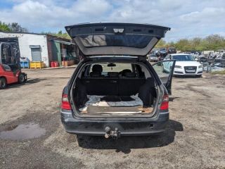 bontott MERCEDES-BENZ E-CLASS Jobb Hátsó Lámpa