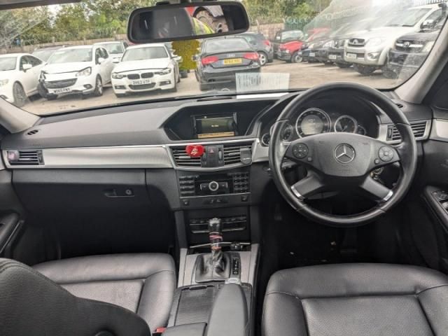 bontott MERCEDES-BENZ E-CLASS Jobb hátsó Lengéscsillapító