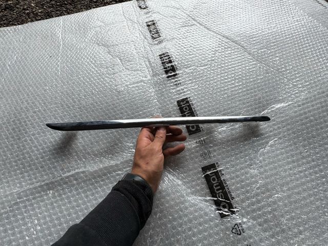 bontott MERCEDES-BENZ E-CLASS Jobb hátsó Lökhárító Díszléc