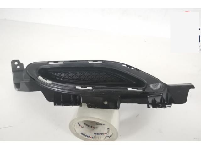 bontott MERCEDES-BENZ E-CLASS Jobb hátsó Lökhárító Díszléc