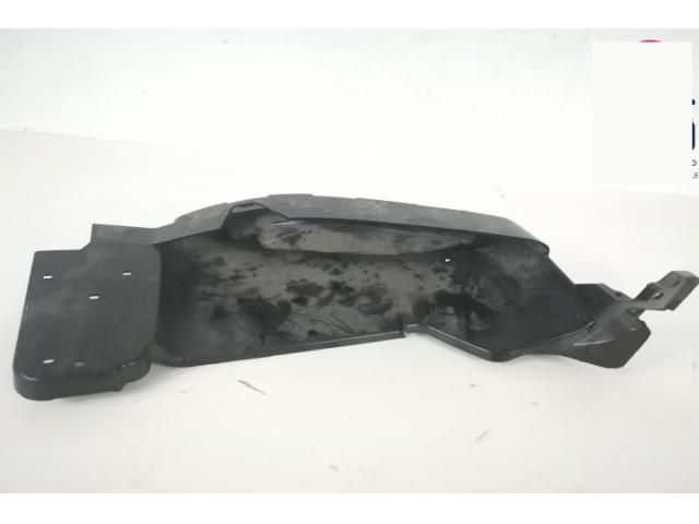 bontott MERCEDES-BENZ E-CLASS Jobb hátsó Lökhárító Díszléc