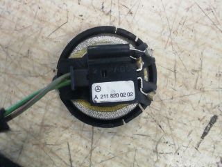 bontott MERCEDES-BENZ E-CLASS Jobb hátsó Magassugárzó Hangszóró