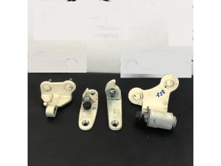 bontott MERCEDES-BENZ E-CLASS Jobb hátsó Zsanér