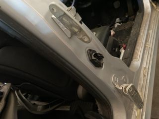 bontott MERCEDES-BENZ E-CLASS Jobb hátsó Zsanér