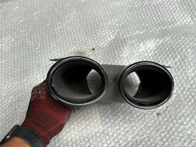 bontott MERCEDES-BENZ E-CLASS Jobb Kipufogó Vég