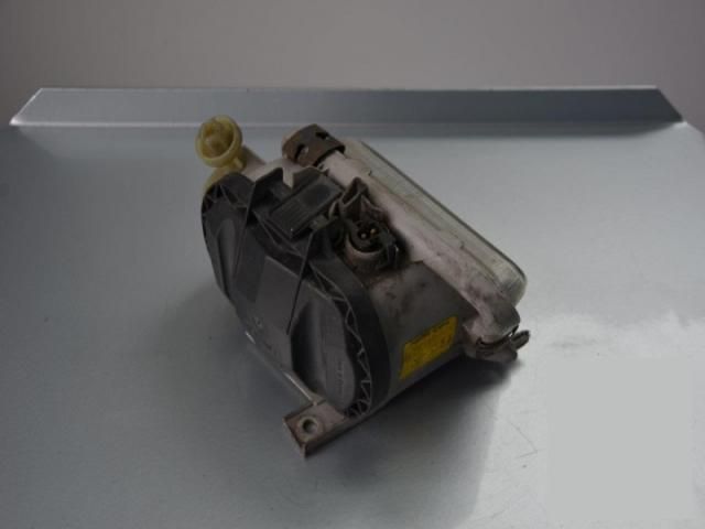 bontott MERCEDES-BENZ E-CLASS Jobb Ködfényszóró