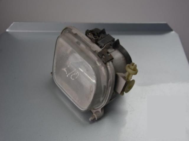 bontott MERCEDES-BENZ E-CLASS Jobb Ködfényszóró