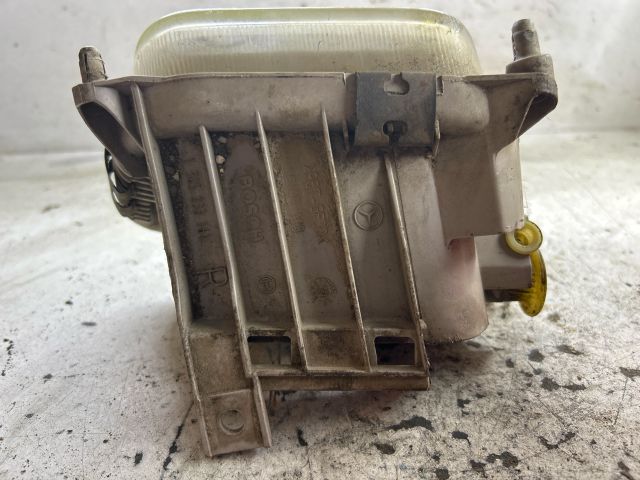 bontott MERCEDES-BENZ E-CLASS Jobb Ködfényszóró