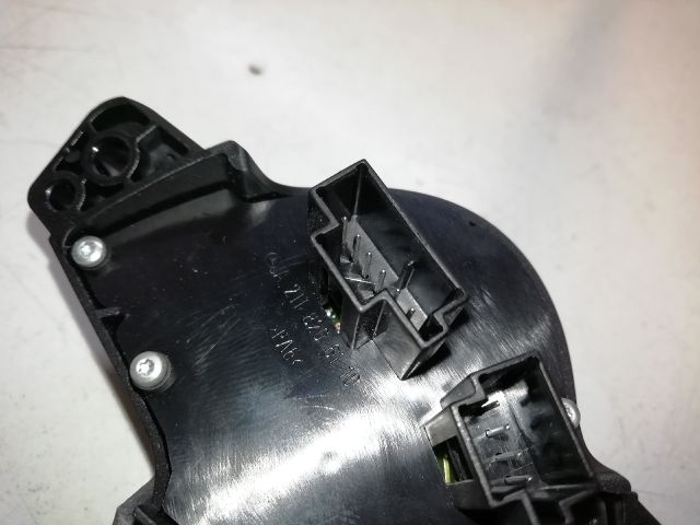 bontott MERCEDES-BENZ E-CLASS Jobb Multikormány Kapcsoló