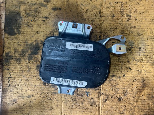 bontott MERCEDES-BENZ E-CLASS Jobb Oldallégzsák