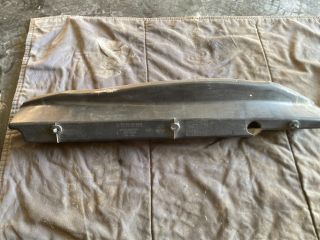 bontott MERCEDES-BENZ E-CLASS Jobb Sárvédő Csavar Burkolat