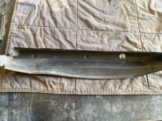 bontott MERCEDES-BENZ E-CLASS Jobb Sárvédő Csavar Burkolat