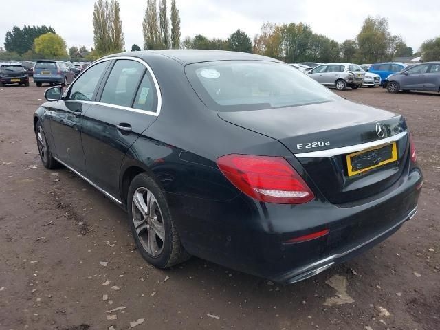 bontott MERCEDES-BENZ E-CLASS Jobb Szellőző