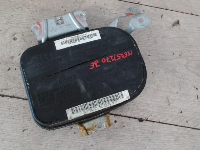 bontott MERCEDES-BENZ E-CLASS Jobb Térdlégzsák