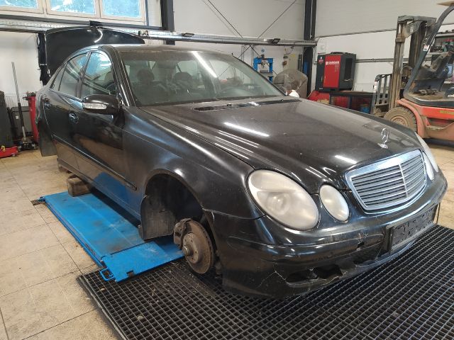 bontott MERCEDES-BENZ E-CLASS Jobb Visszapillantó Tükör Kárpit