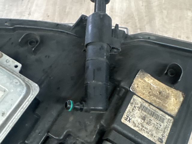 bontott MERCEDES-BENZ E-CLASS Jobb Xenon Fényszóró