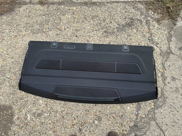 bontott MERCEDES-BENZ E-CLASS Kalaptartó