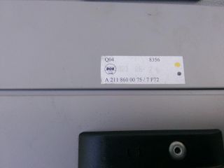 bontott MERCEDES-BENZ E-CLASS Kalaptartó