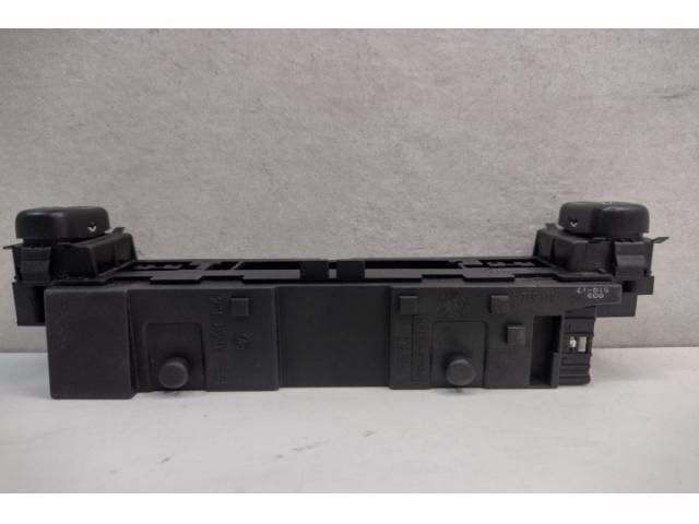 bontott MERCEDES-BENZ E-CLASS Kapcsoló (Magában)