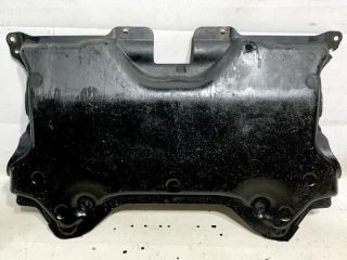 bontott MERCEDES-BENZ E-CLASS Kartervédő