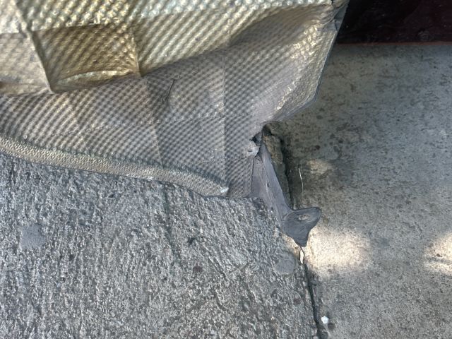 bontott MERCEDES-BENZ E-CLASS Kartervédő