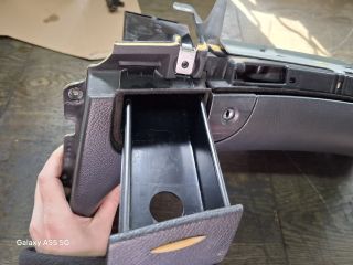 bontott MERCEDES-BENZ E-CLASS Kesztyűtartó