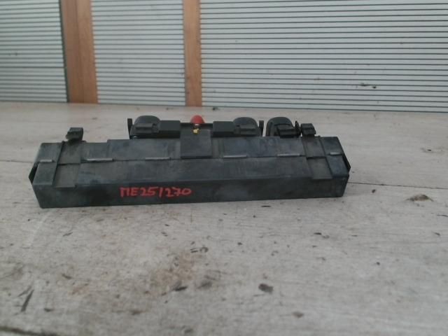 bontott MERCEDES-BENZ E-CLASS Kombinált Kapcsoló