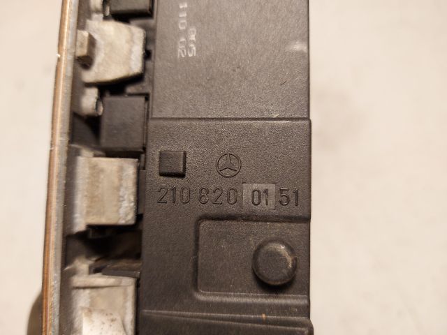 bontott MERCEDES-BENZ E-CLASS Kombinált Kapcsoló