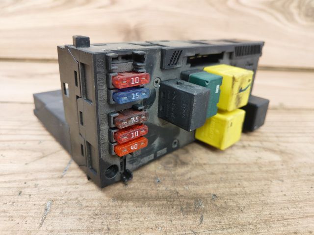 bontott MERCEDES-BENZ E-CLASS Komfort Elektronika