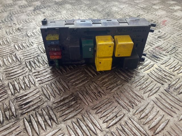 bontott MERCEDES-BENZ E-CLASS Komfort Elektronika