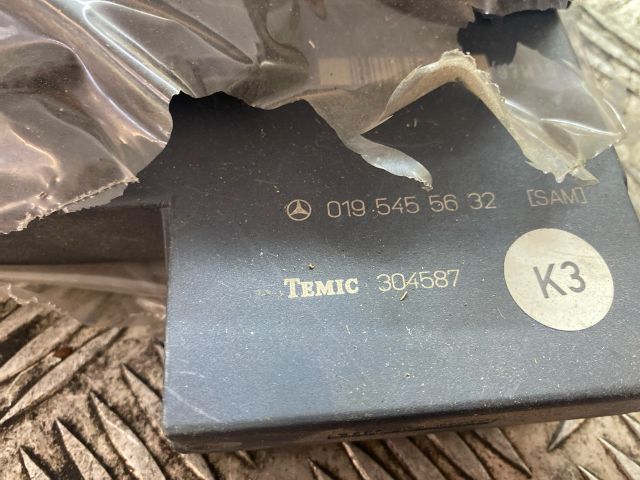 bontott MERCEDES-BENZ E-CLASS Komfort Elektronika