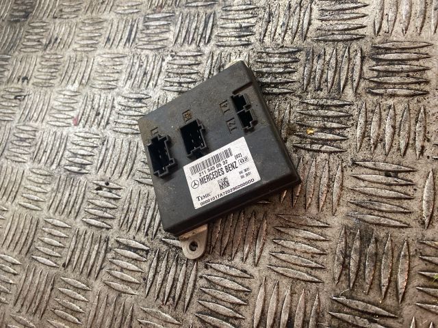 bontott MERCEDES-BENZ E-CLASS Komfort Elektronika