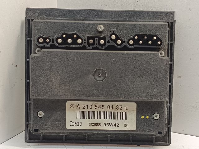 bontott MERCEDES-BENZ E-CLASS Komfort Elektronika