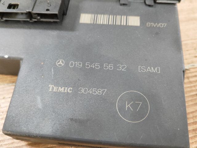 bontott MERCEDES-BENZ E-CLASS Komfort Elektronika