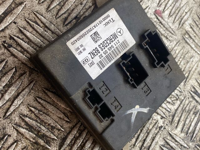 bontott MERCEDES-BENZ E-CLASS Komfort Elektronika