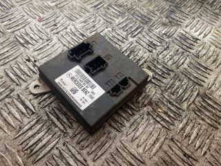bontott MERCEDES-BENZ E-CLASS Komfort Elektronika