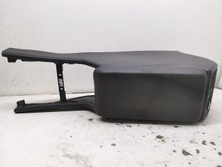 bontott MERCEDES-BENZ E-CLASS Könyöklő