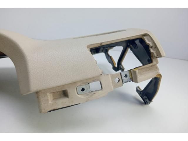 bontott MERCEDES-BENZ E-CLASS Kormányközép Burkolat