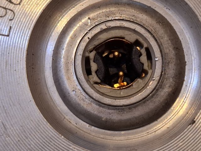 bontott MERCEDES-BENZ E-CLASS Kormánylégzsák